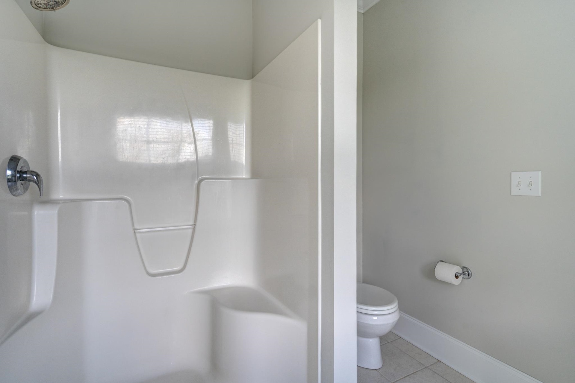 812 VILLAGE Way, Blacksburg, VA 24060
