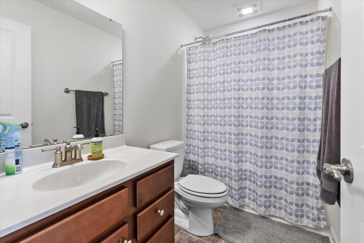 325 John Adams Drive, Christiansburg, VA 24073