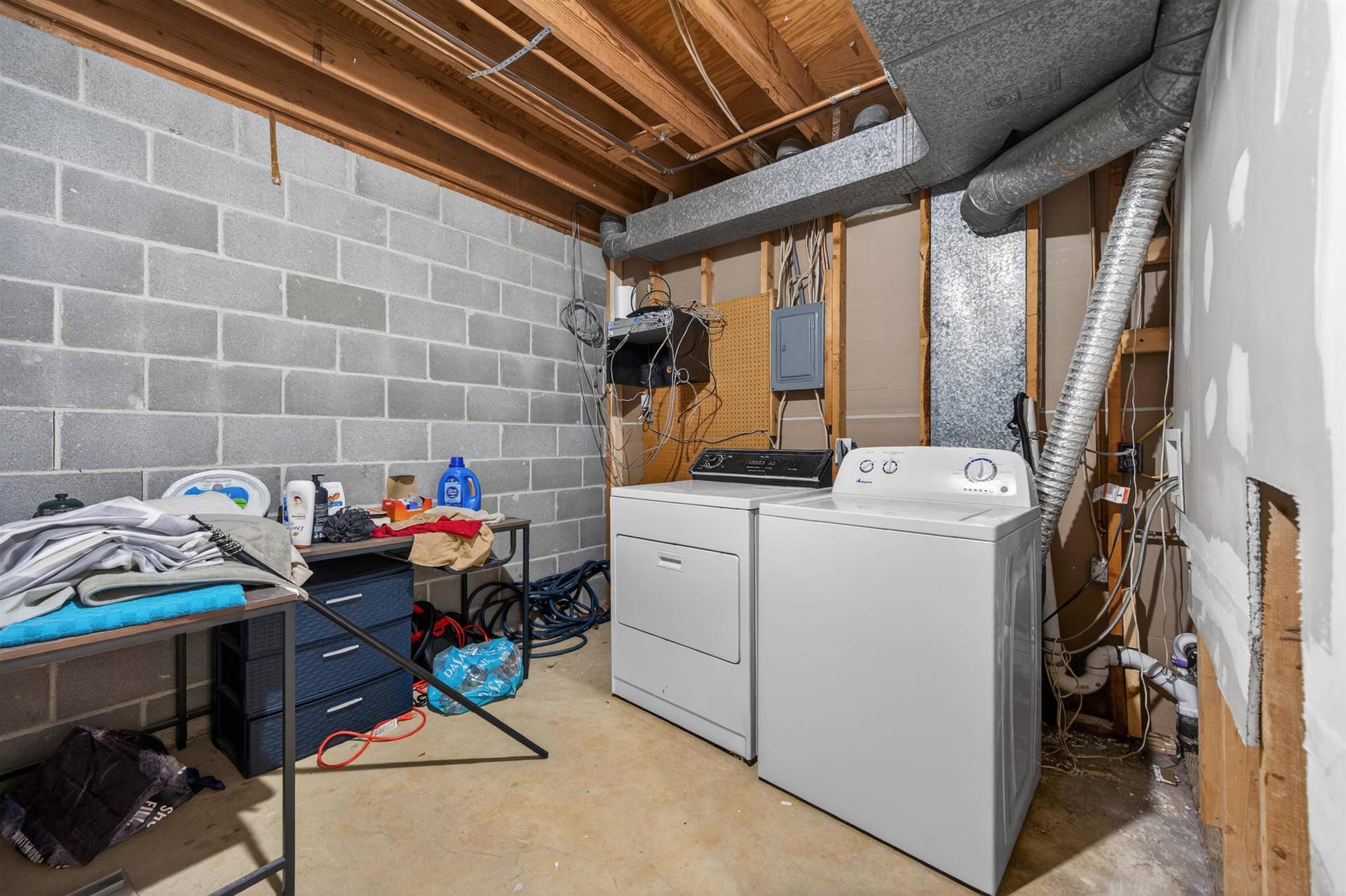 2806 Wellesley Court, Blacksburg, VA 24060