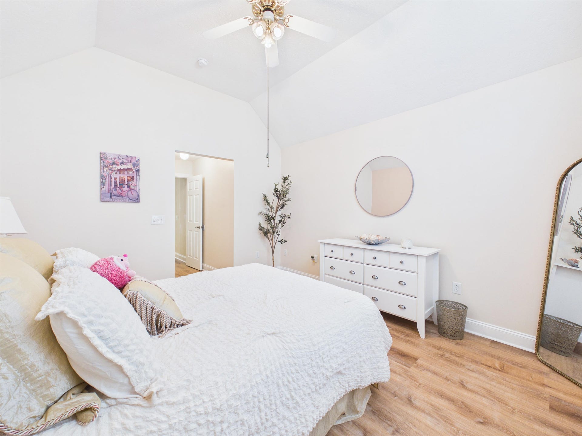 480 GOLD LEAF Drive, Christiansburg, VA 24073