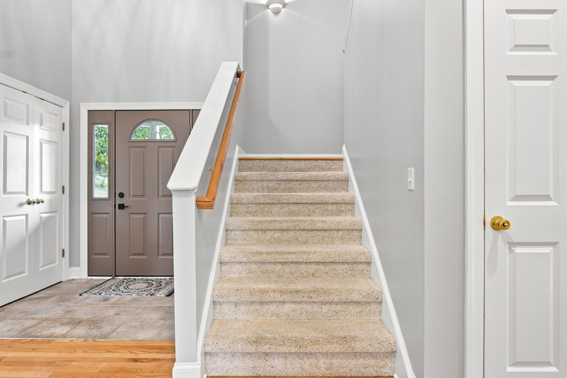 6932 DORAL Drive, Radford, VA 24141