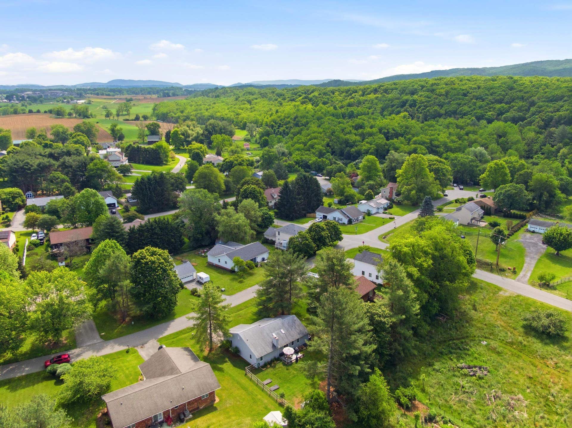 1337 Mockingbird Drive, Blacksburg, VA 24060