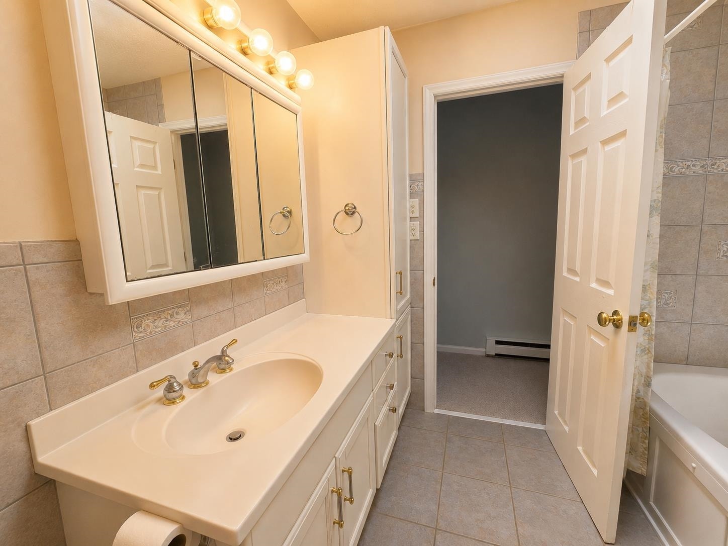 2059 Mud Pike Road, Christiansburg, VA 24073