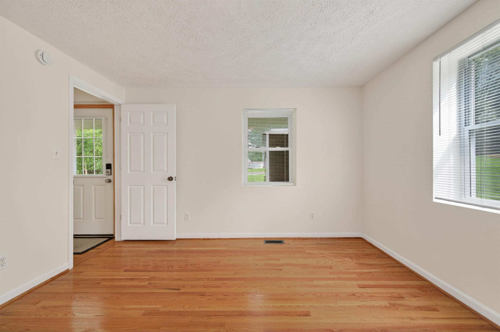124 Cowan Street, Radford, VA 24141