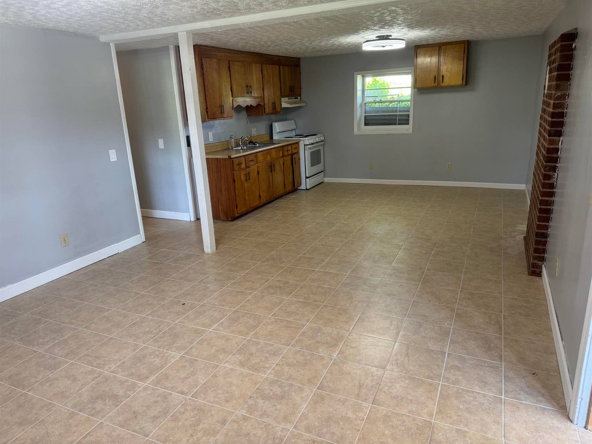 4424 Bluegrass Road, Christiansburg, VA 24073