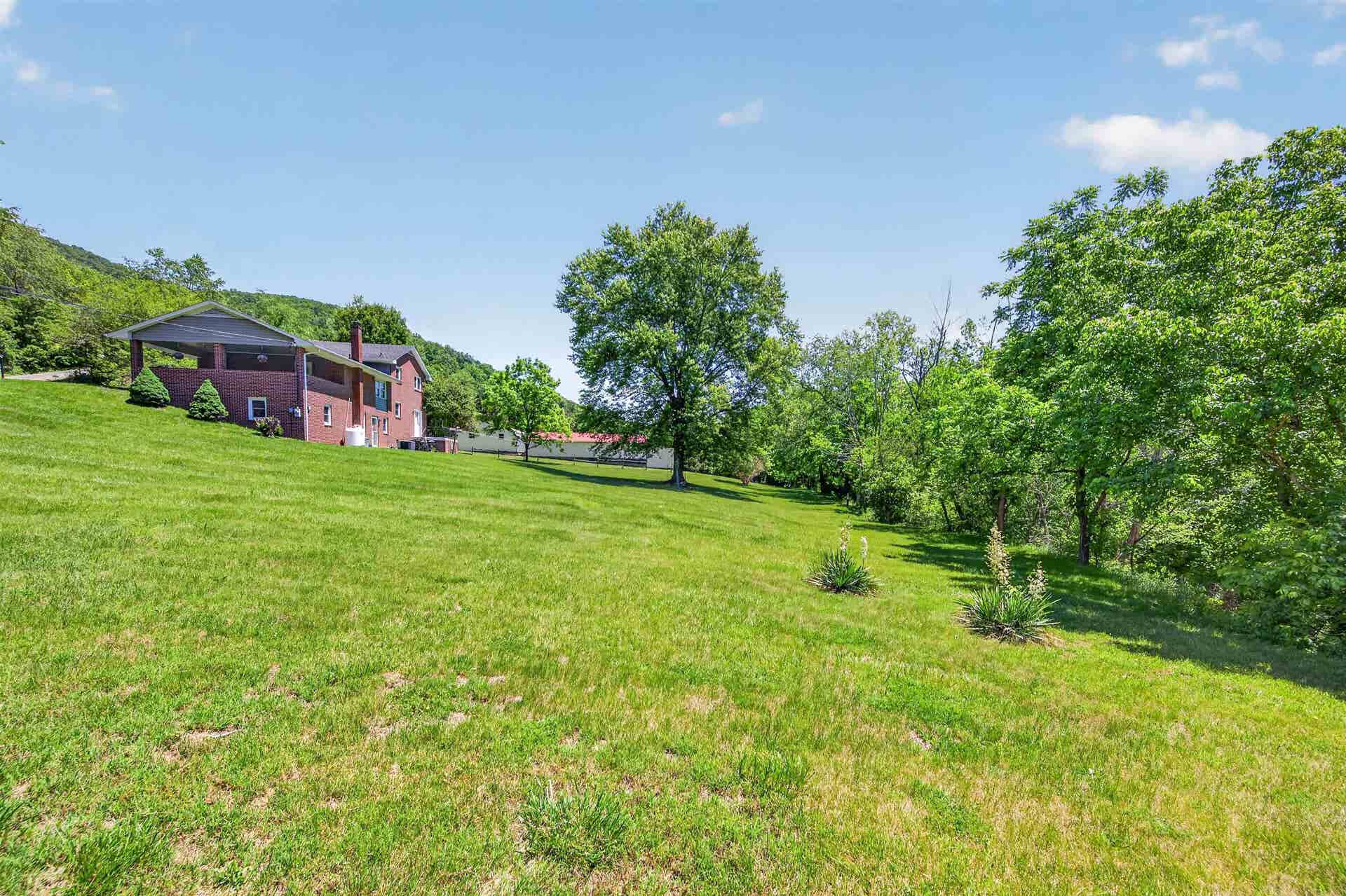 1761 North Fork Road, Christiansburg, VA 24073