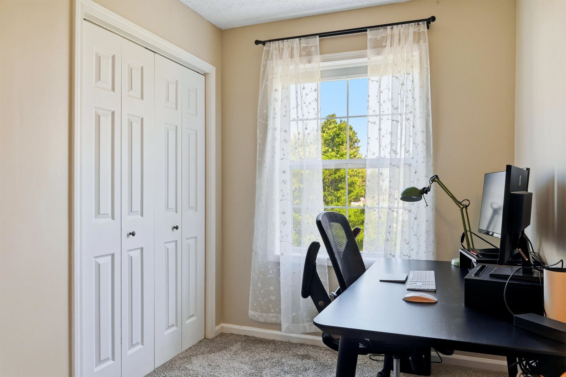 150 Hunters Ridge Lane, Christiansburg, VA 24073