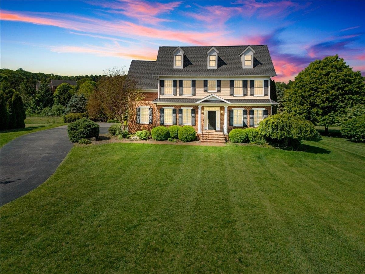 2213 Birch Leaf Lane, Blacksburg, VA 24060