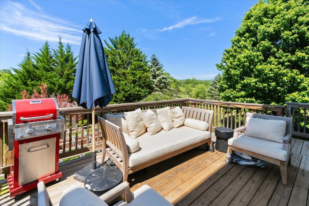 2213 Birch Leaf Lane, Blacksburg, VA 24060