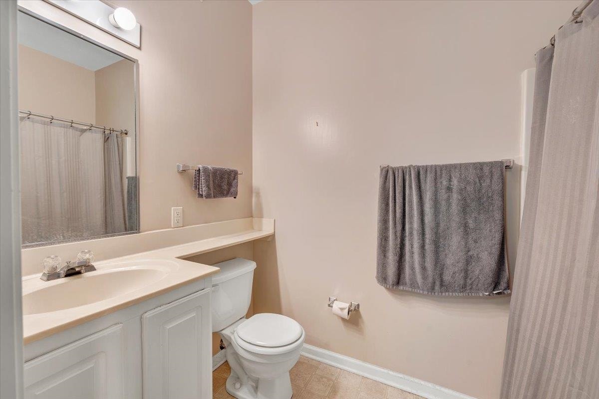 211 S Knollwood Drive, Blacksburg, VA 24060