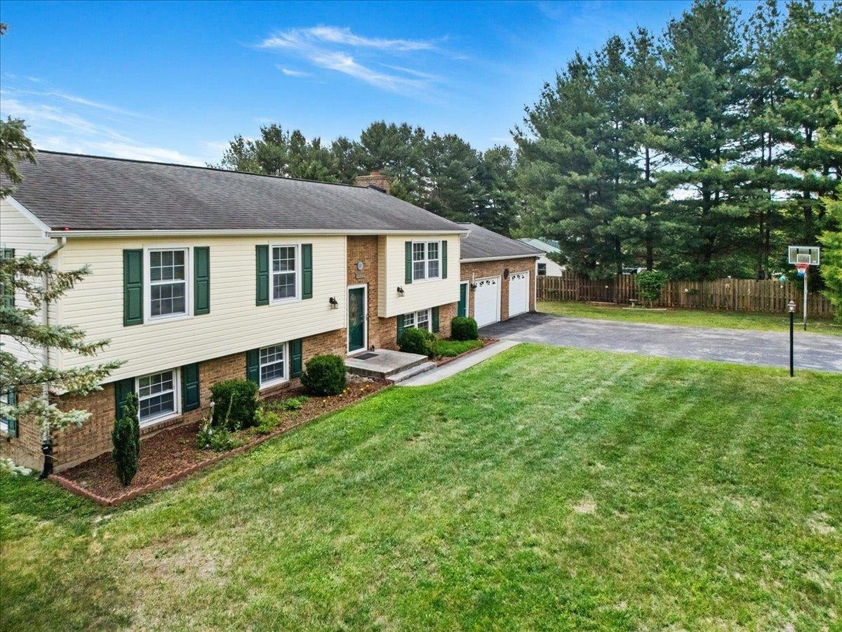 5423 Ridgeview Waye, Dublin, VA 24084