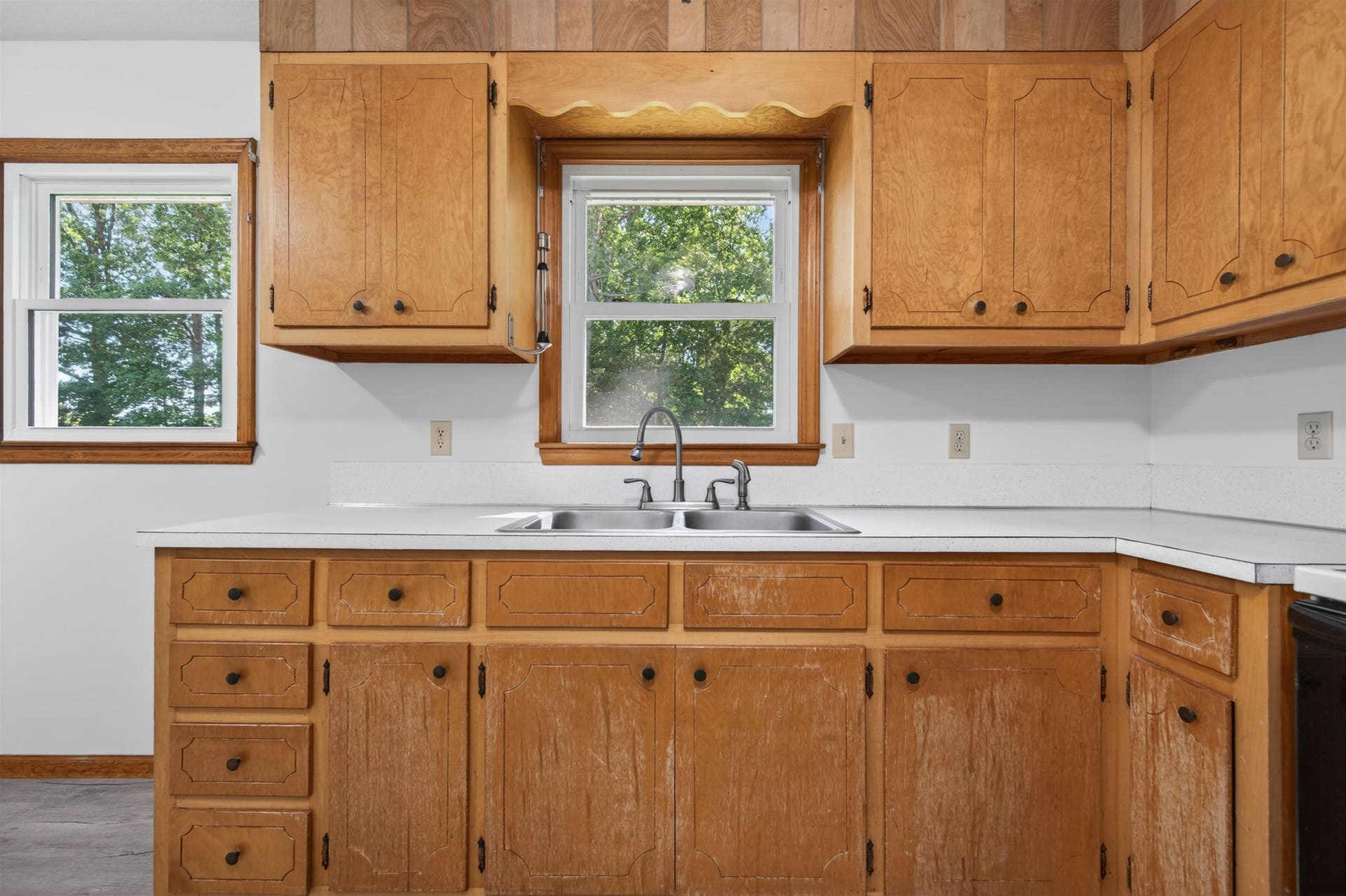 660 McDaniel Drive, Christiansburg, VA 24073