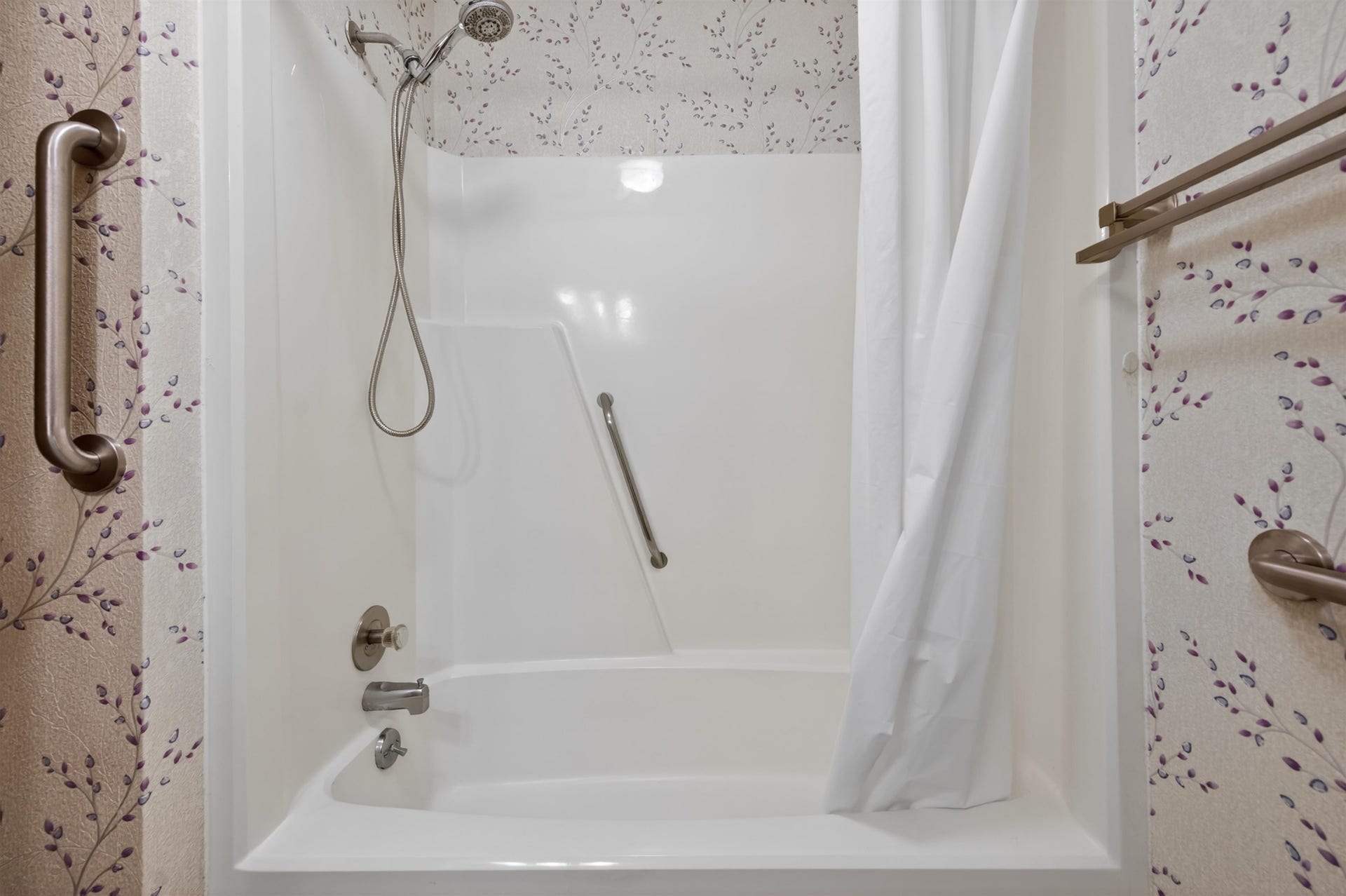 660 McDaniel Drive, Christiansburg, VA 24073