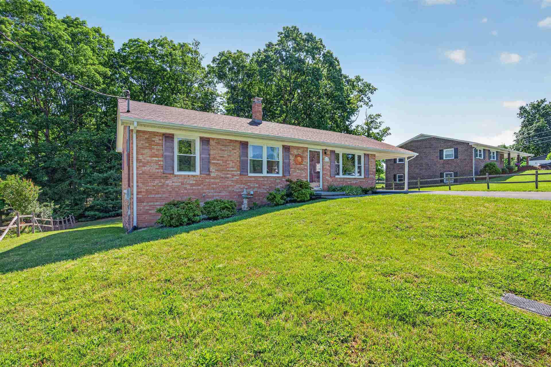 660 McDaniel Drive, Christiansburg, VA 24073