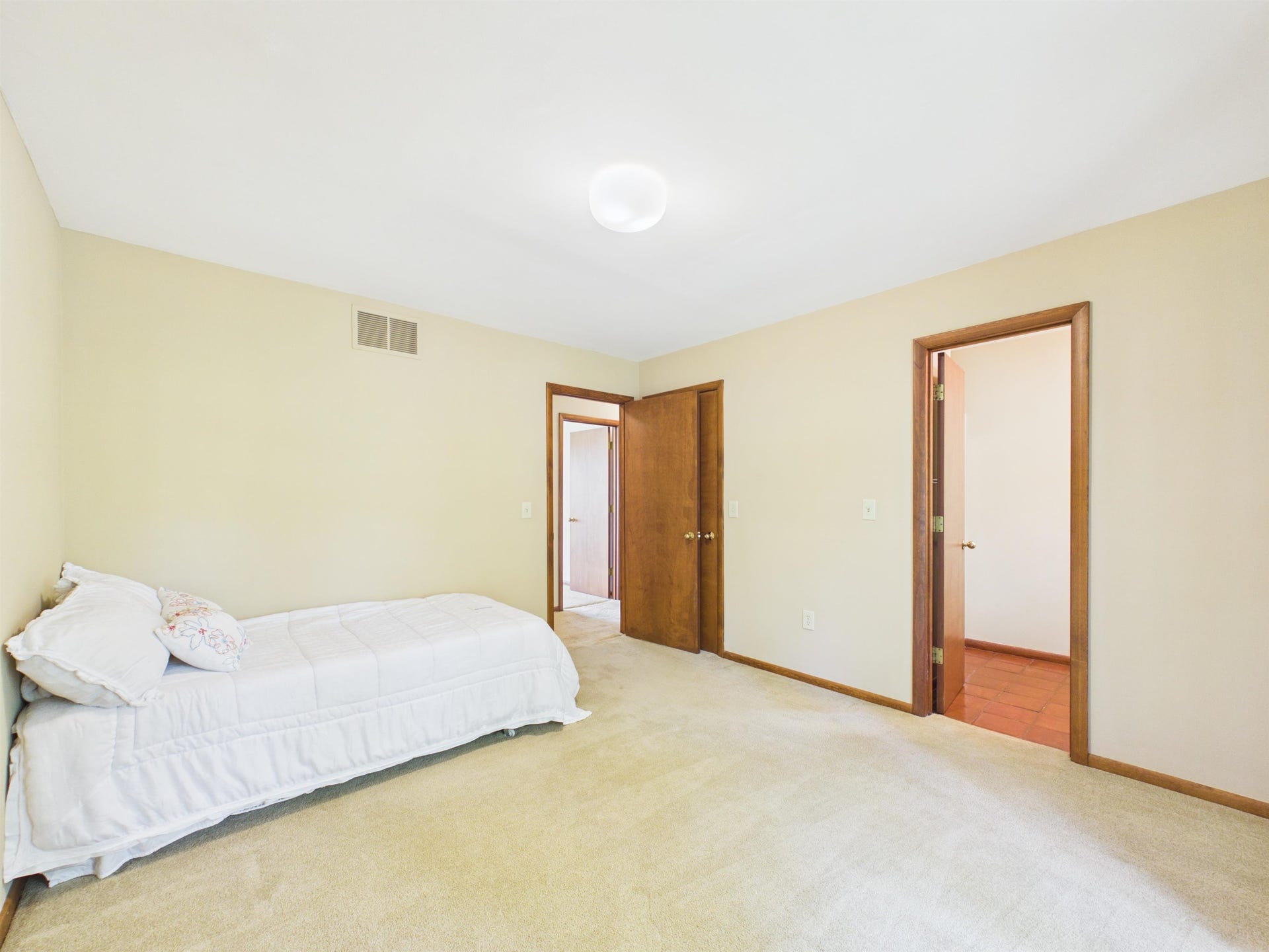 2628 Mt Tabor Road, Blacksburg, VA 24060