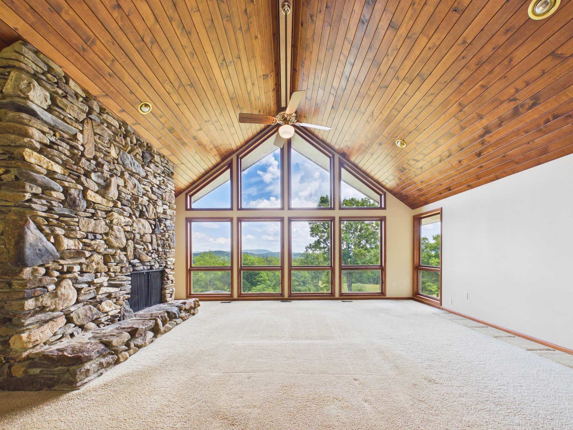 2628 Mt Tabor Road, Blacksburg, VA 24060