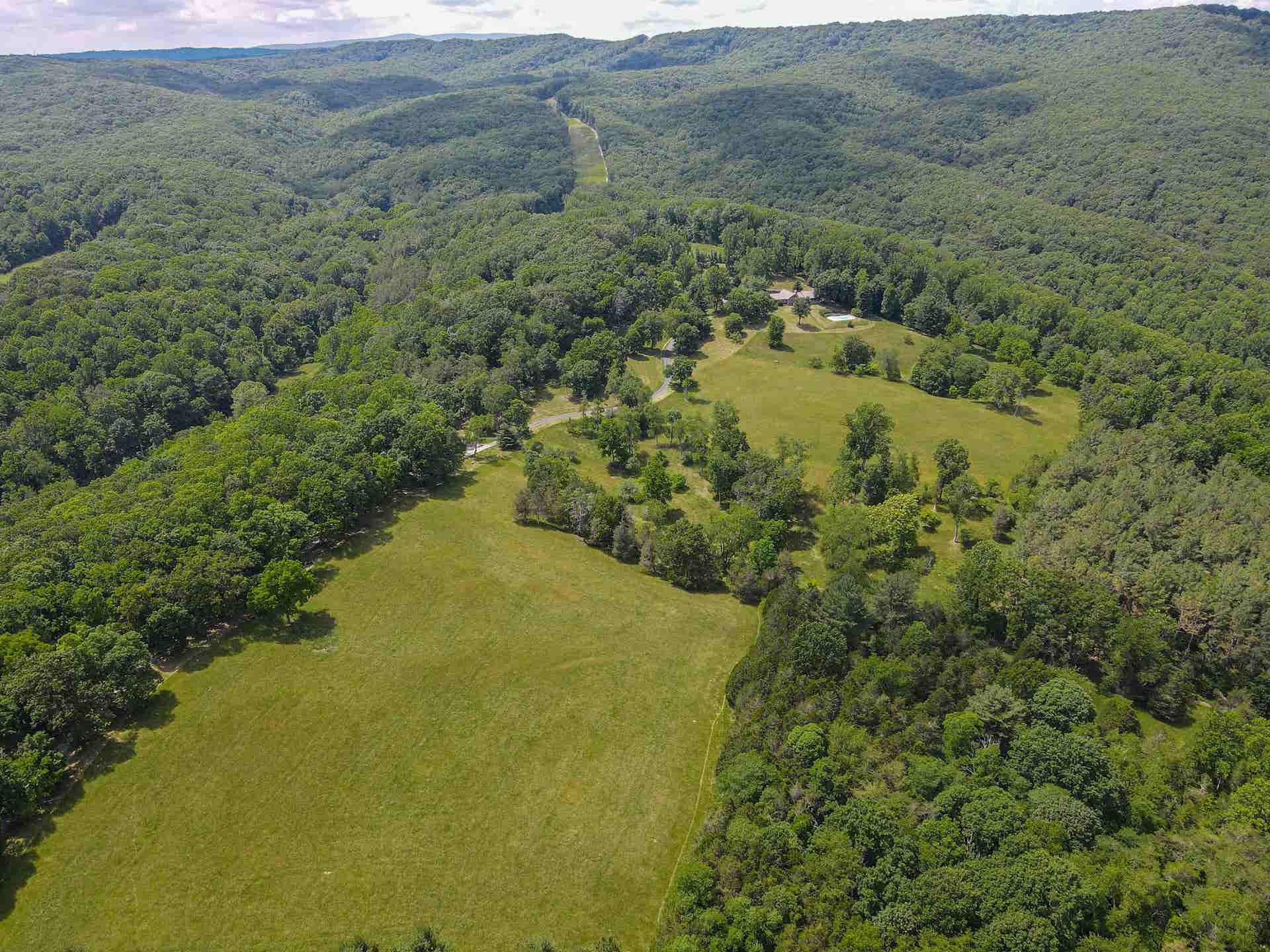 2628 Mt Tabor Road, Blacksburg, VA 24060