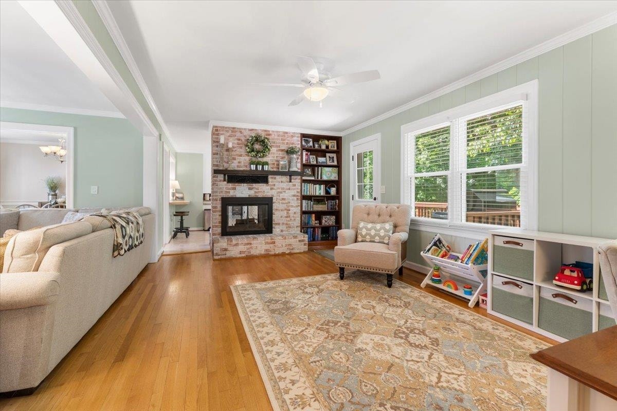 609 Landsdowne Drive, Blacksburg, VA 24060