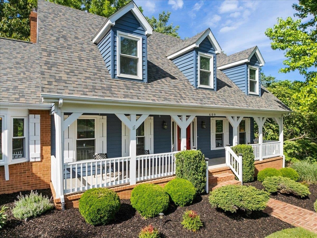 609 Landsdowne Drive, Blacksburg, VA 24060