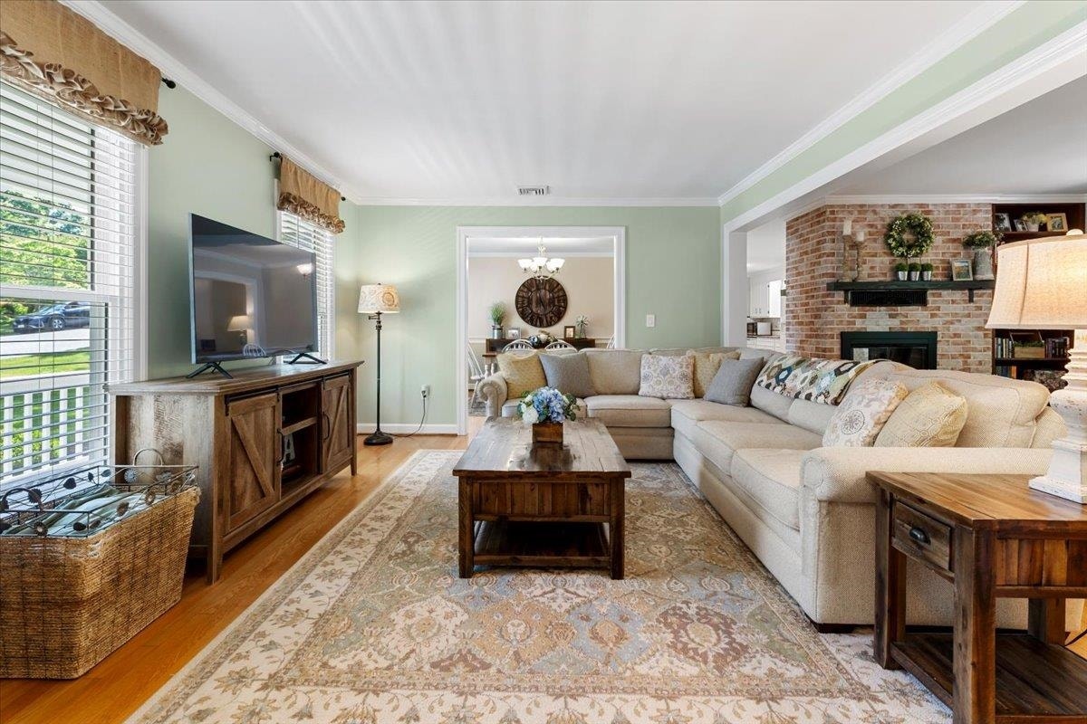 609 Landsdowne Drive, Blacksburg, VA 24060