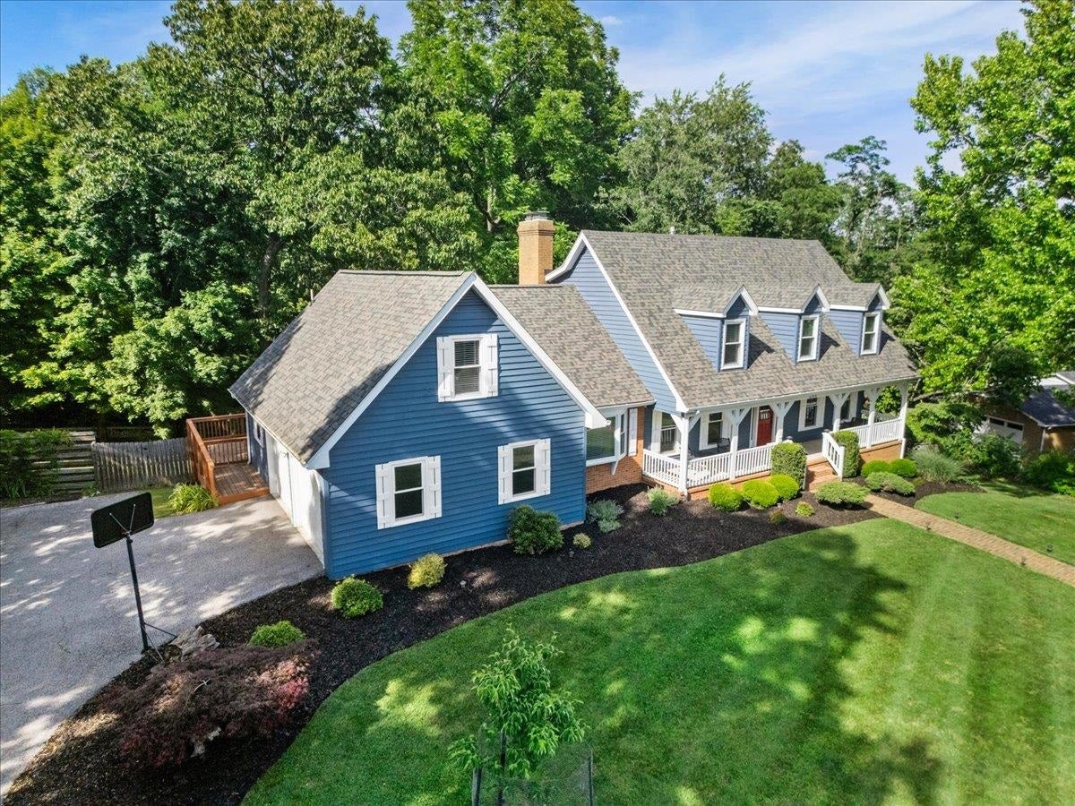 609 Landsdowne Drive, Blacksburg, VA 24060