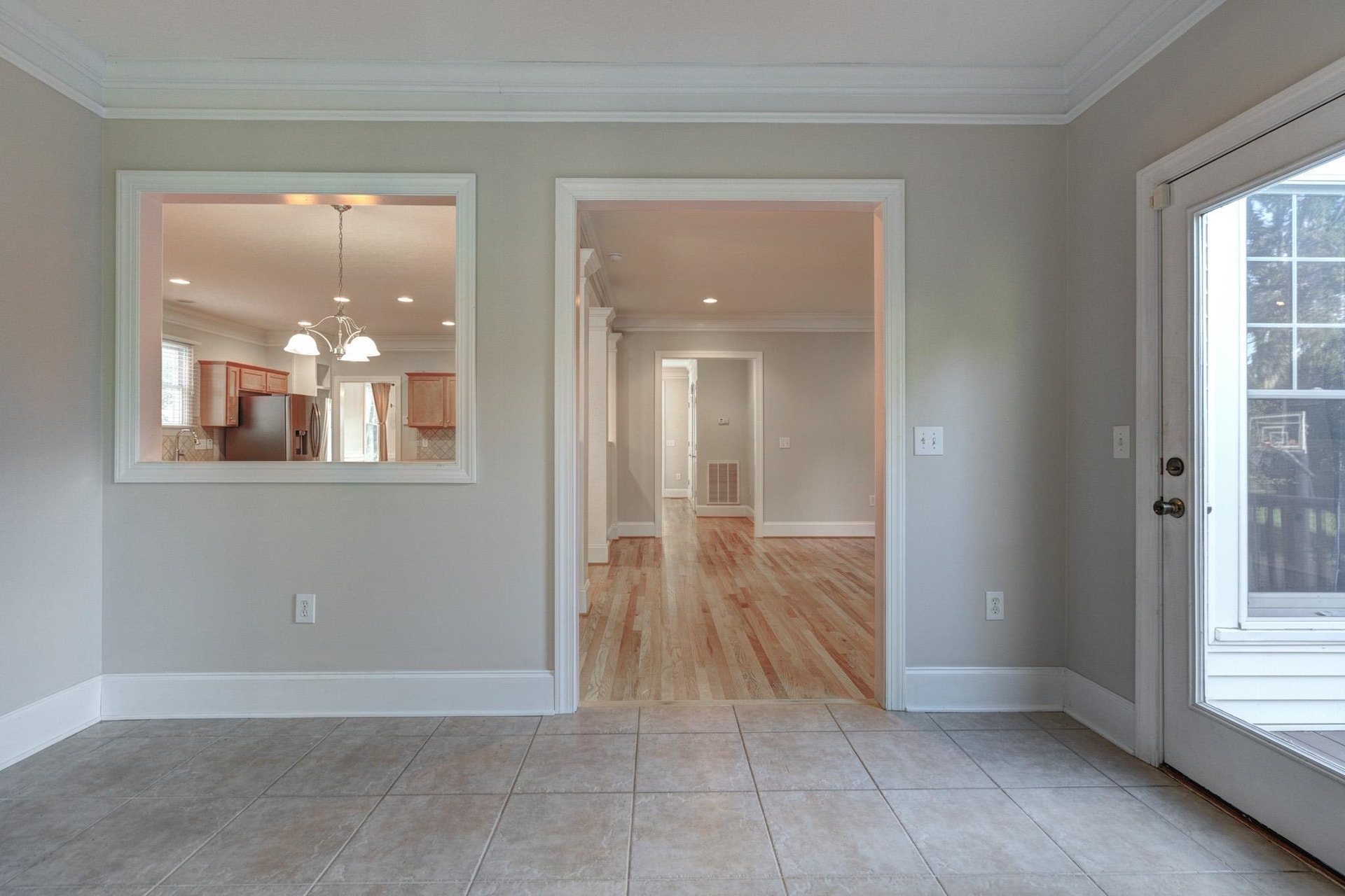 811 Village Way, Blacksburg, VA 24060
