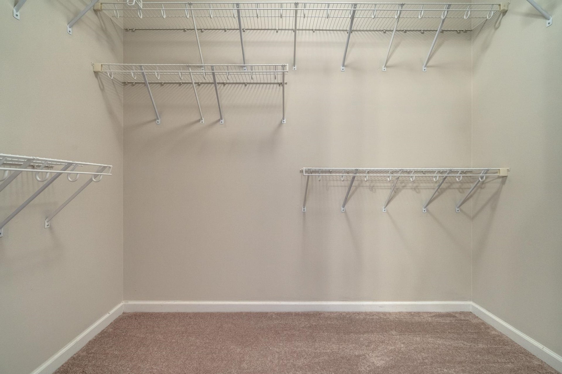 811 Village Way, Blacksburg, VA 24060