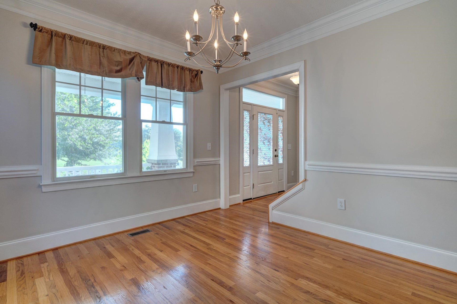 811 Village Way, Blacksburg, VA 24060