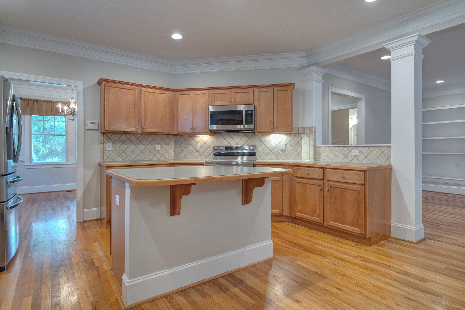 811 Village Way, Blacksburg, VA 24060