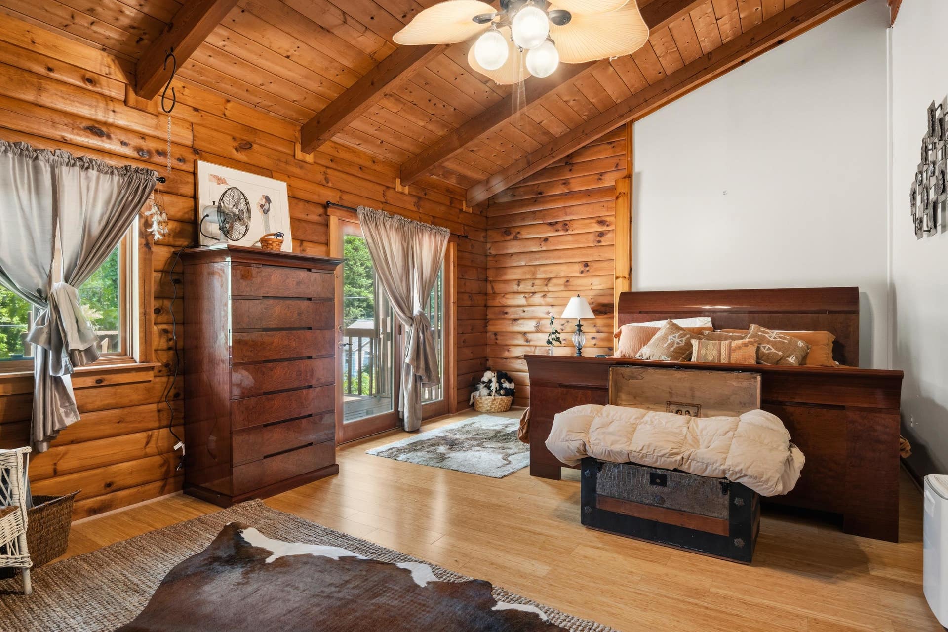 2 WINDSTREAM Court, Radford, VA 24141