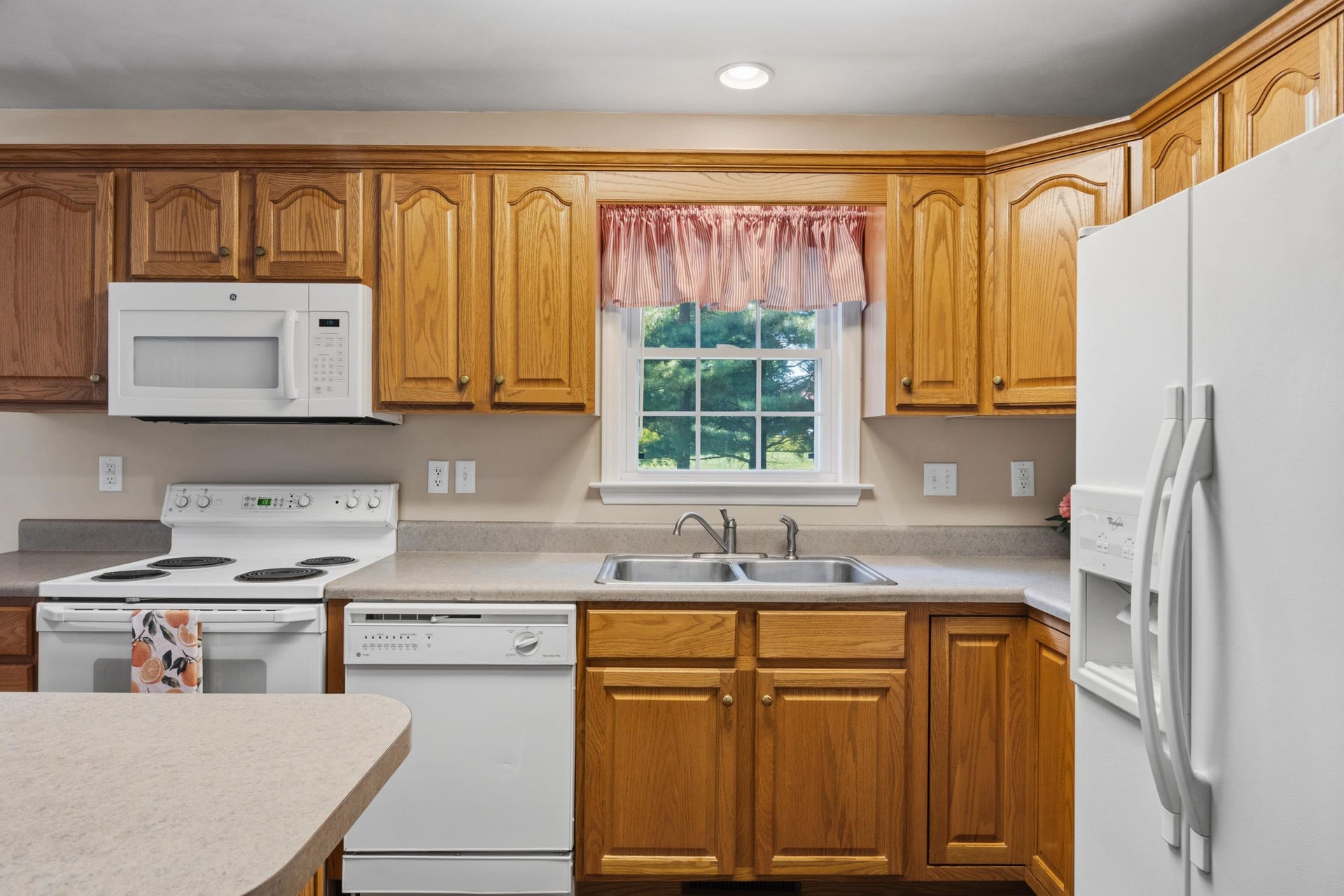 55 Sapphire Avenue, Christiansburg, VA 24073