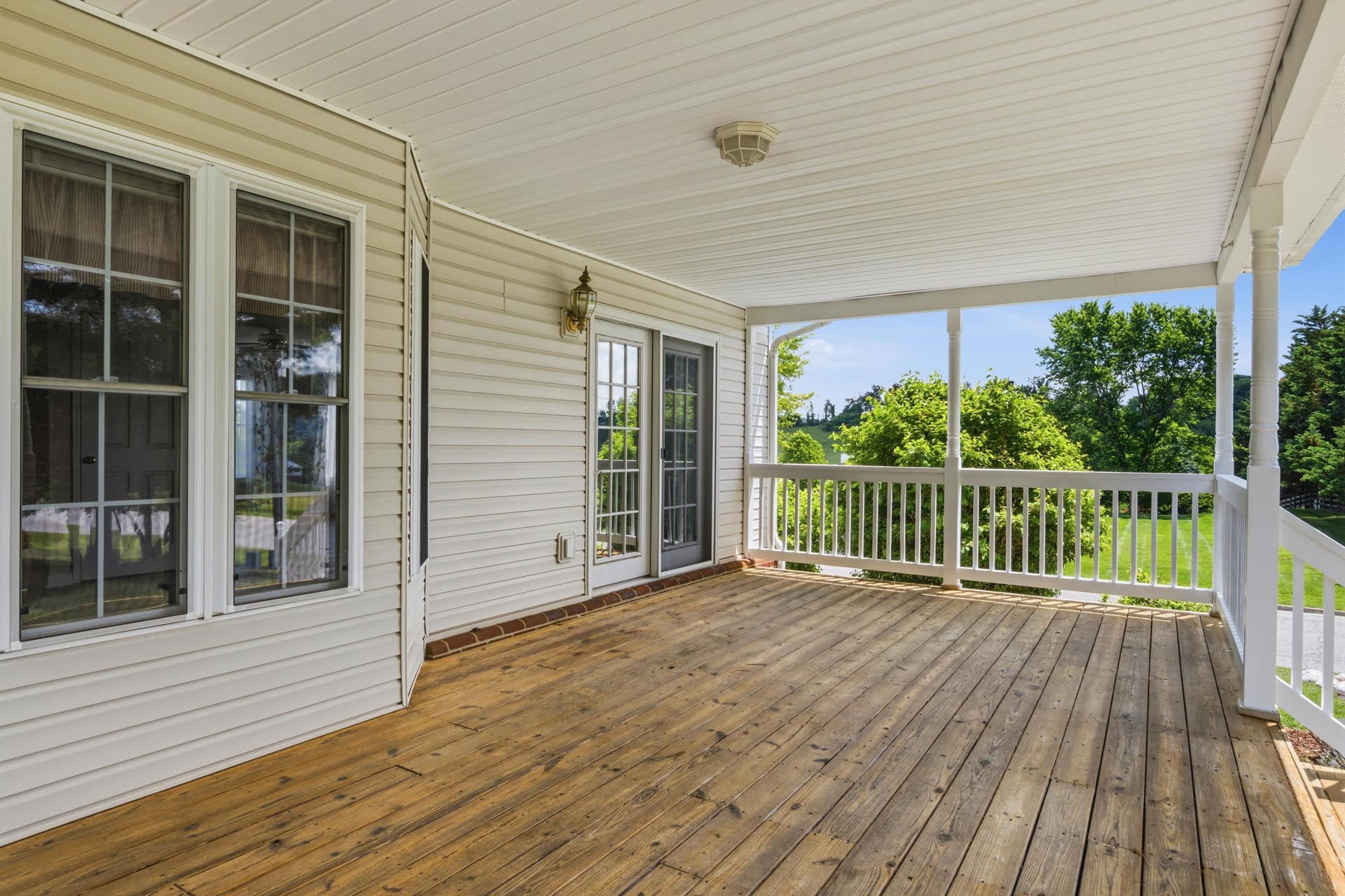 55 Sapphire Avenue, Christiansburg, VA 24073