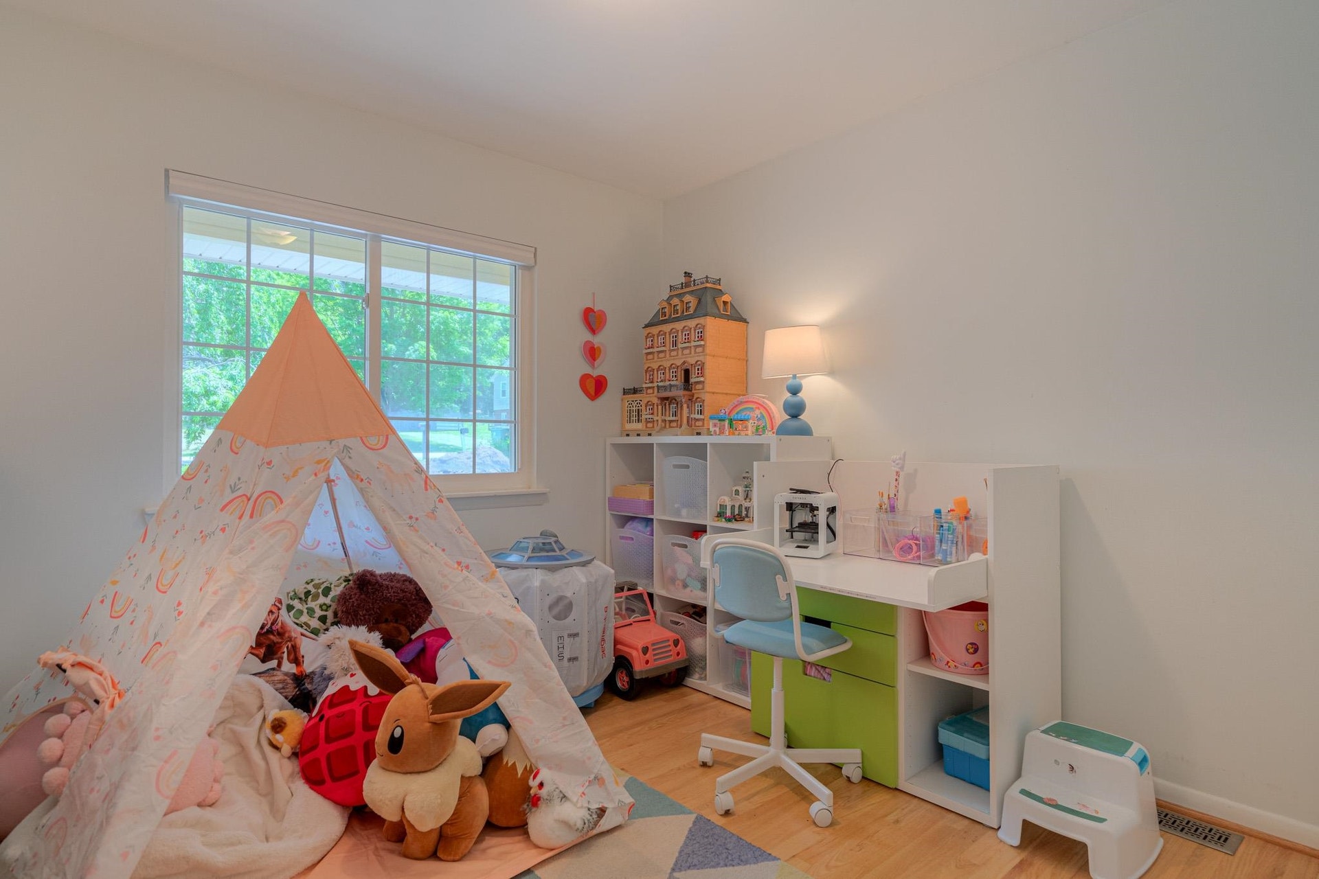 2006 Christopher Drive, Blacksburg, VA 24060