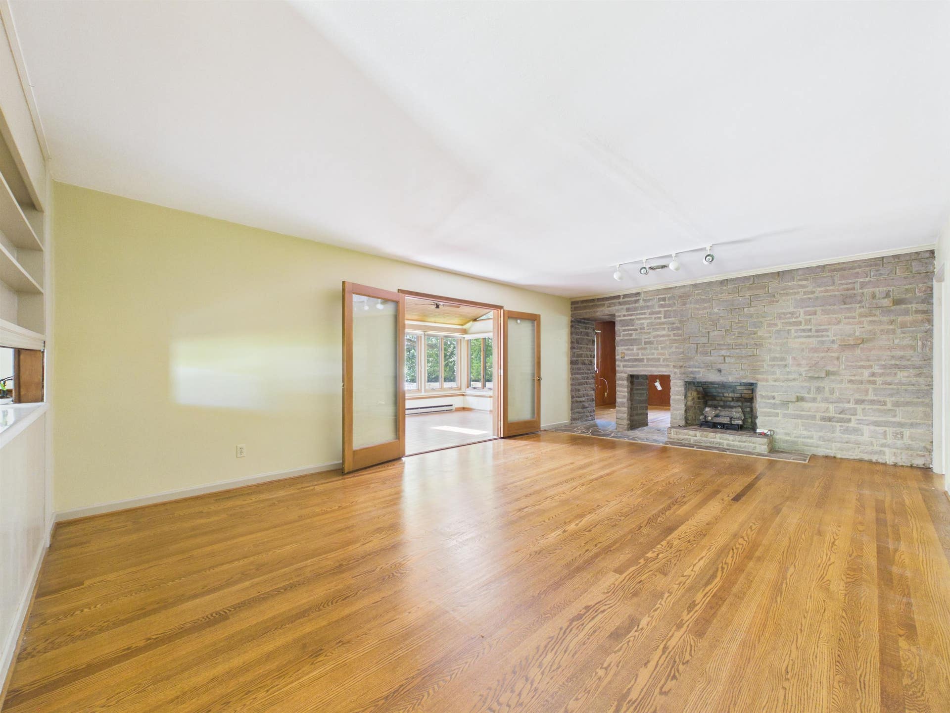 815 Hutcheson Drive, Blacksburg, VA 24060