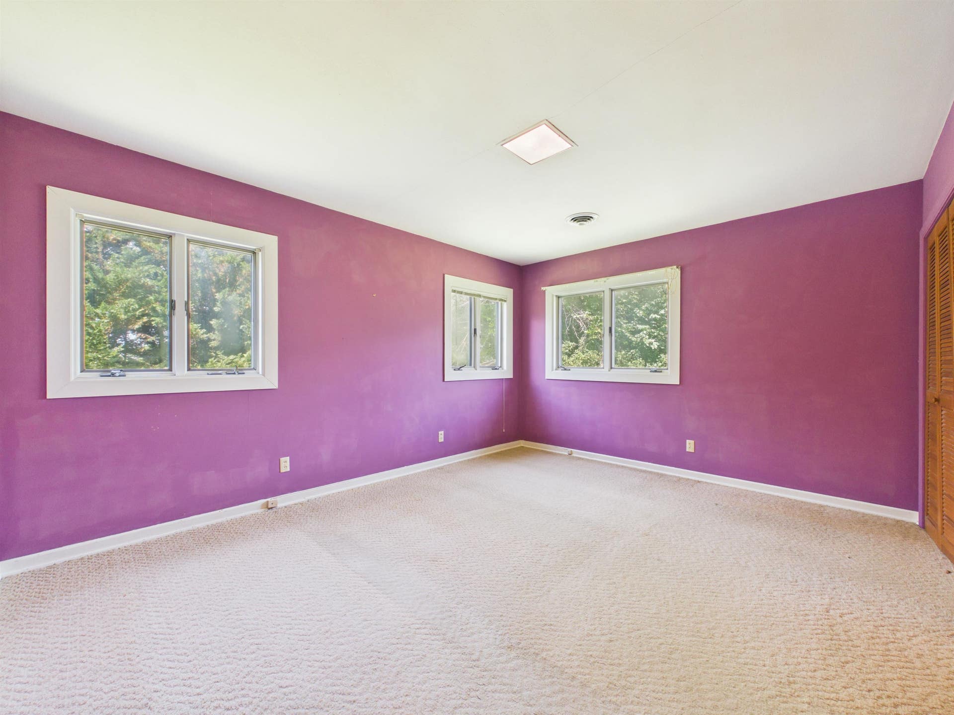 815 Hutcheson Drive, Blacksburg, VA 24060