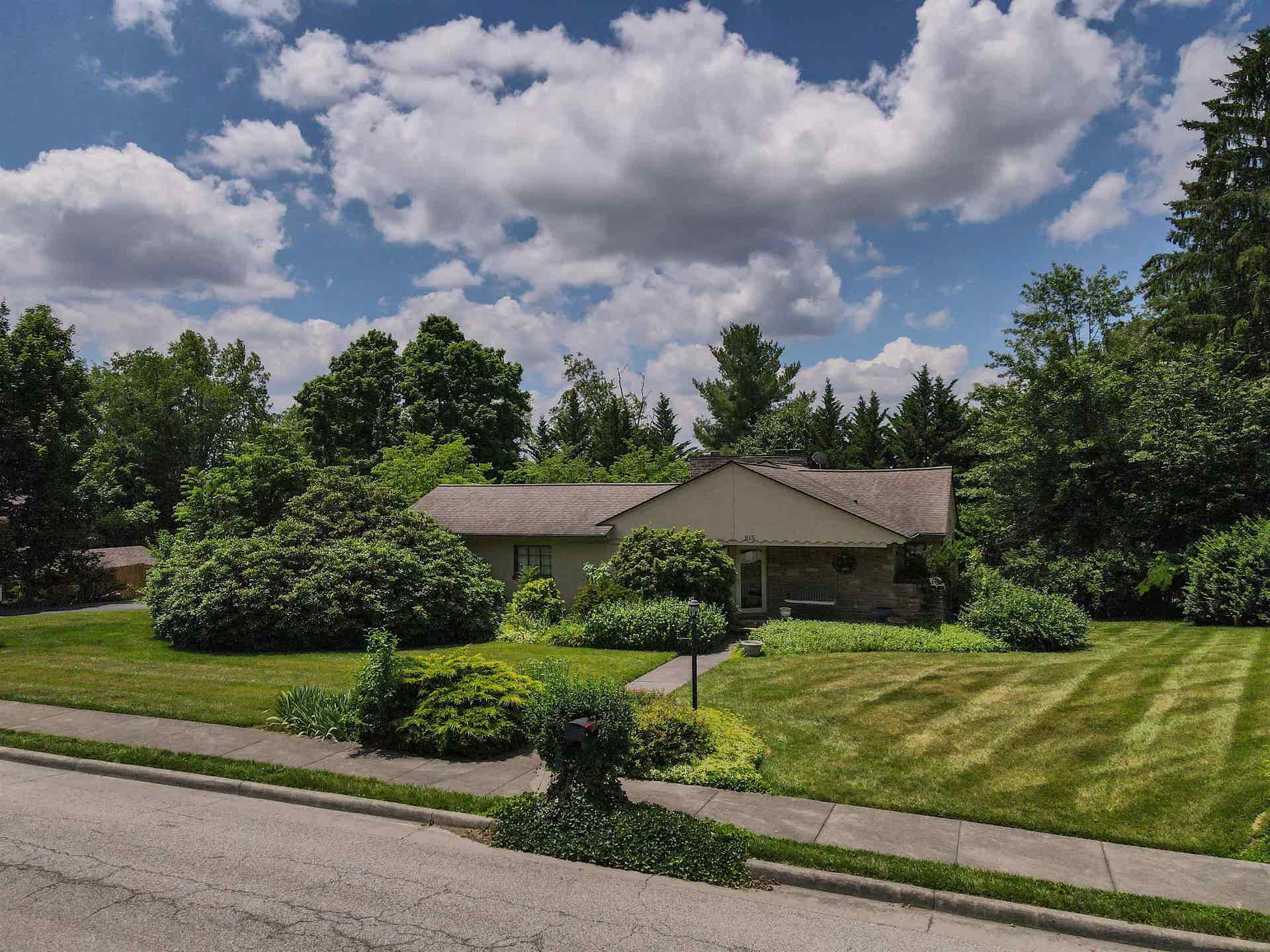815 Hutcheson Drive, Blacksburg, VA 24060