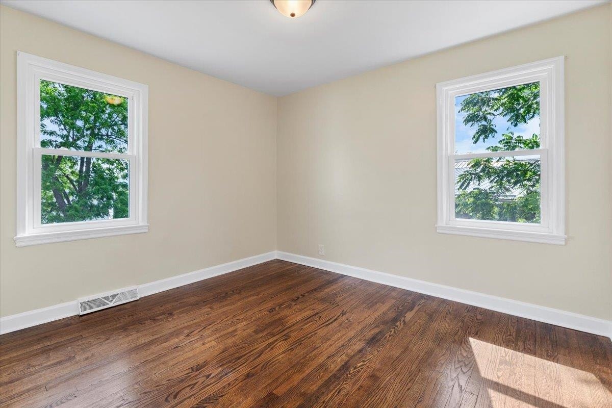 103 LONGVIEW Drive, Christiansburg, VA 24073