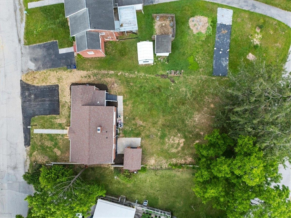 103 LONGVIEW Drive, Christiansburg, VA 24073