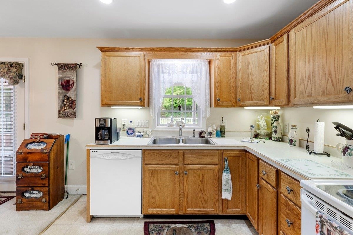 1114 Camper Street, Pulaski, VA 24301