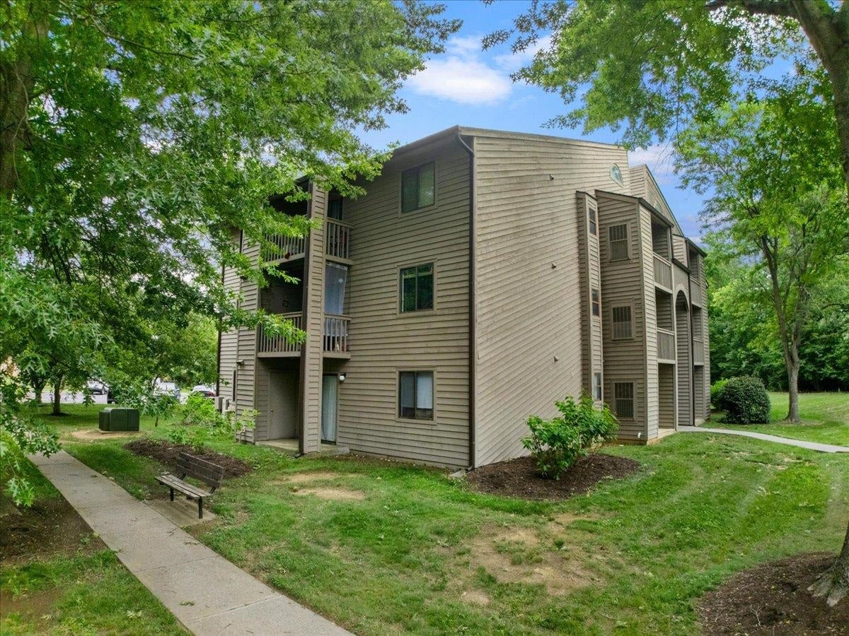 1406 University City Boulevard, Blacksburg, VA 24060