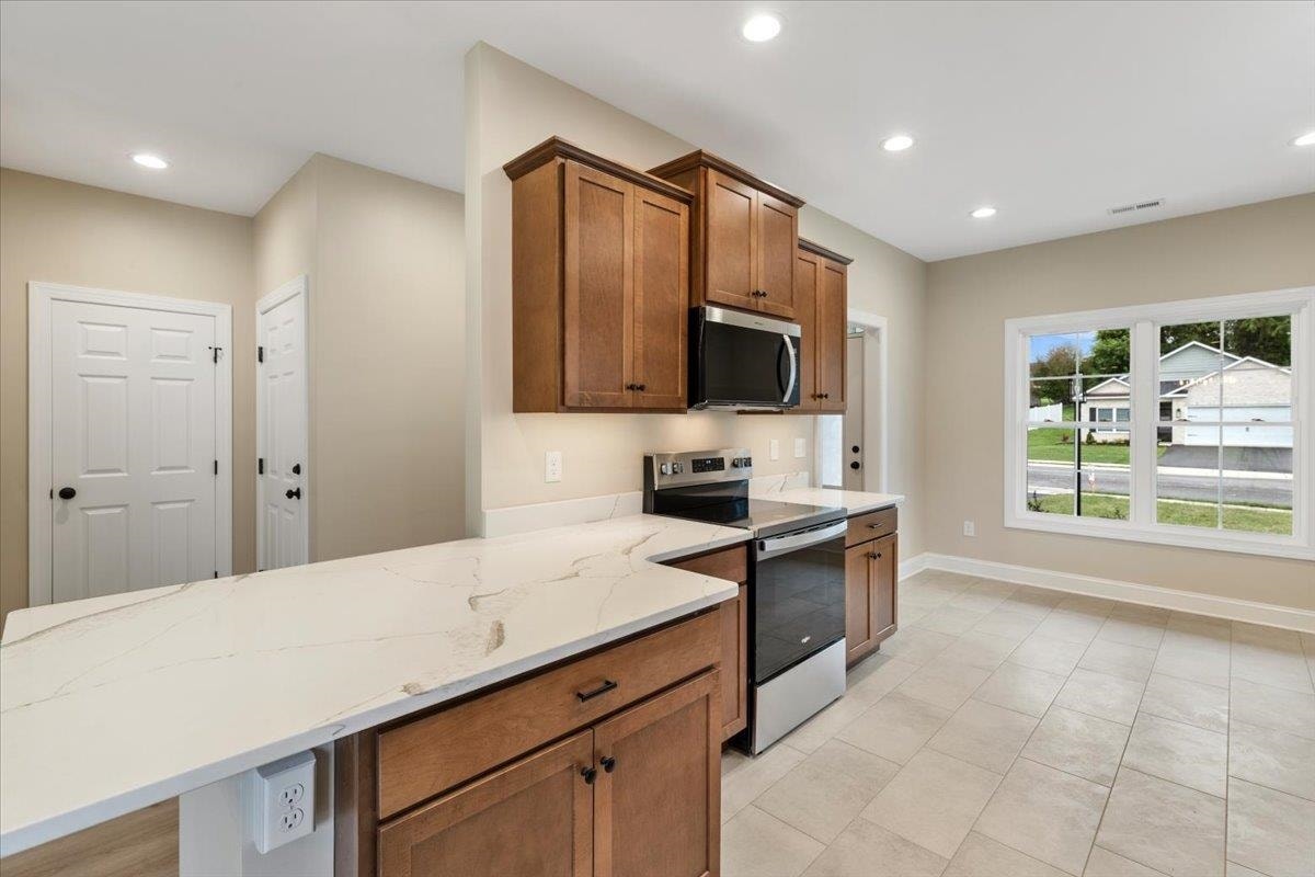 105 VINNIE Avenue, Christiansburg, VA 24073