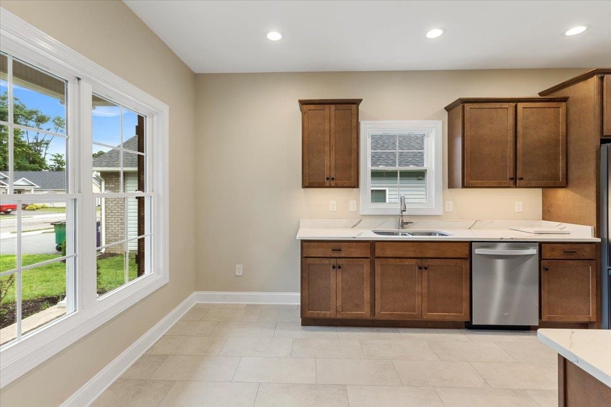 105 VINNIE Avenue, Christiansburg, VA 24073