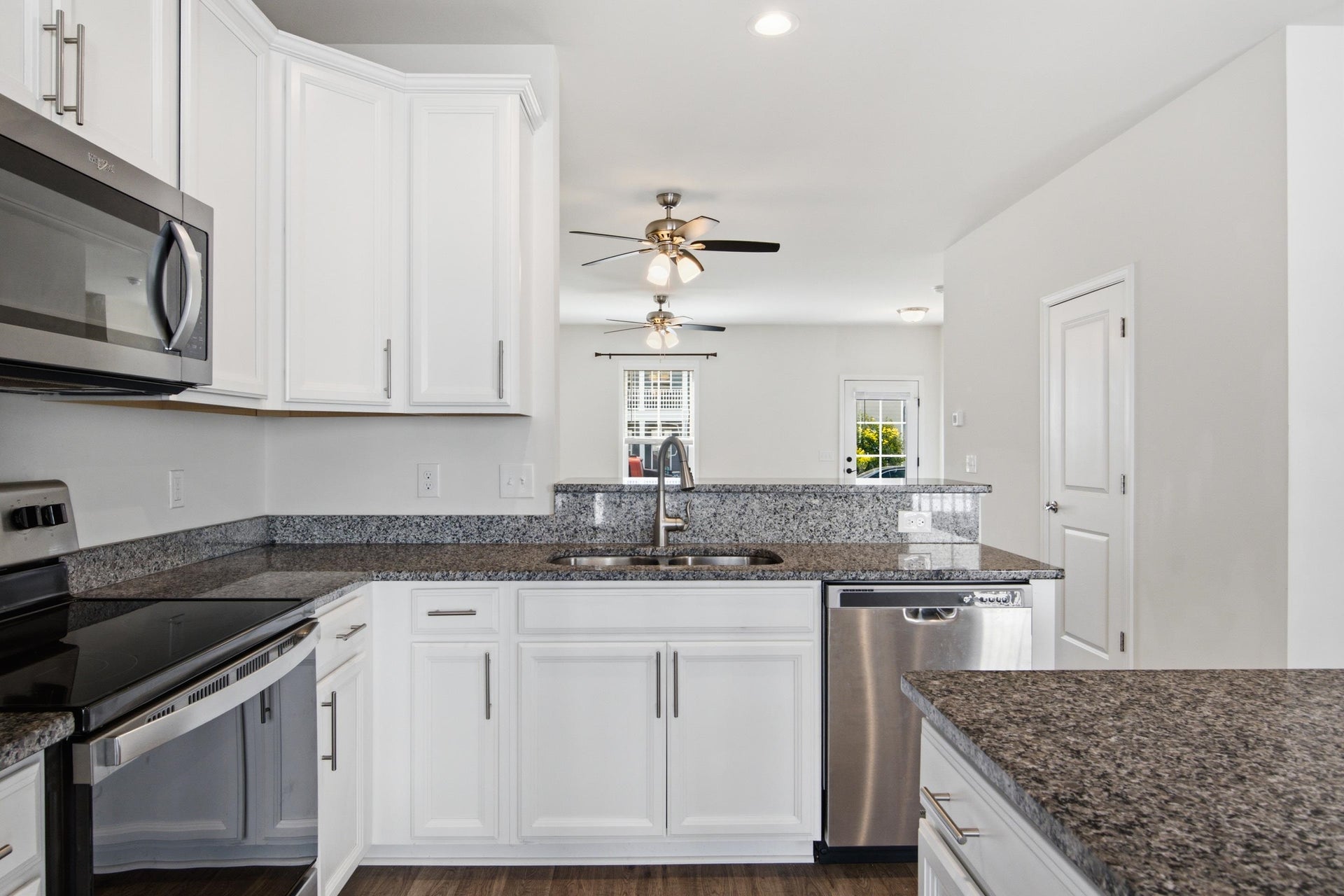 300 Hamilton Avenue, Christiansburg, VA 24073