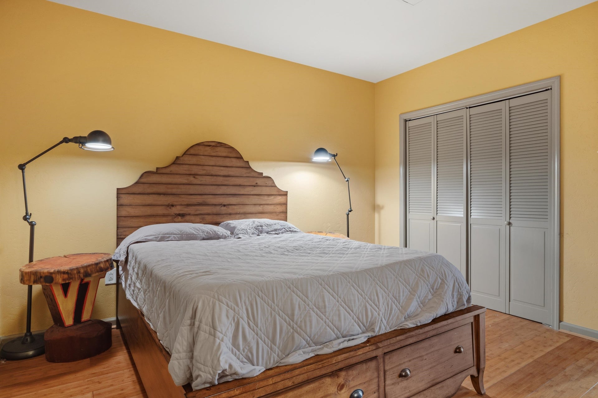 250 S MAIN Street, Blacksburg, VA 24060