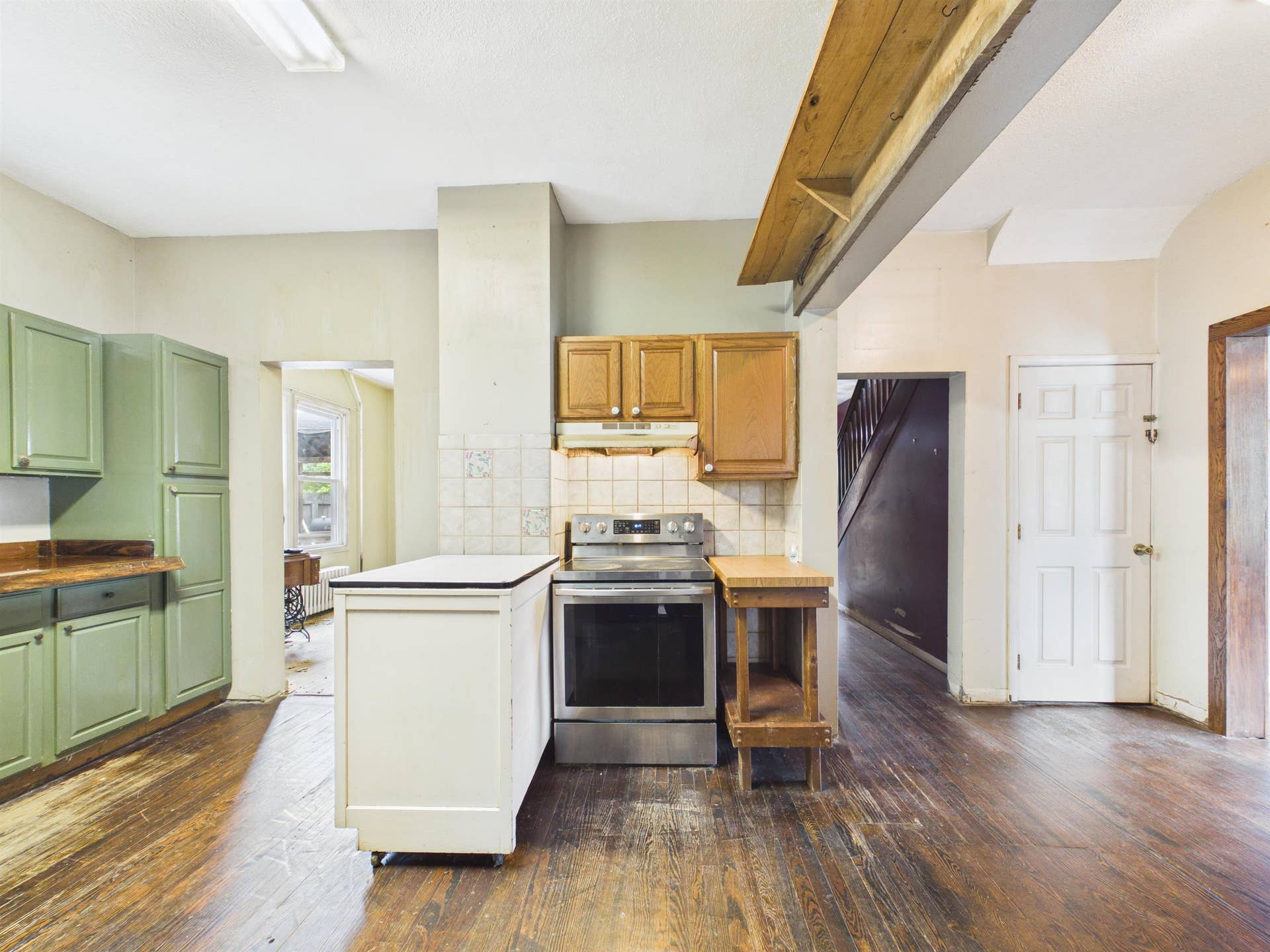 114 12TH Street, Pulaski, VA 24301