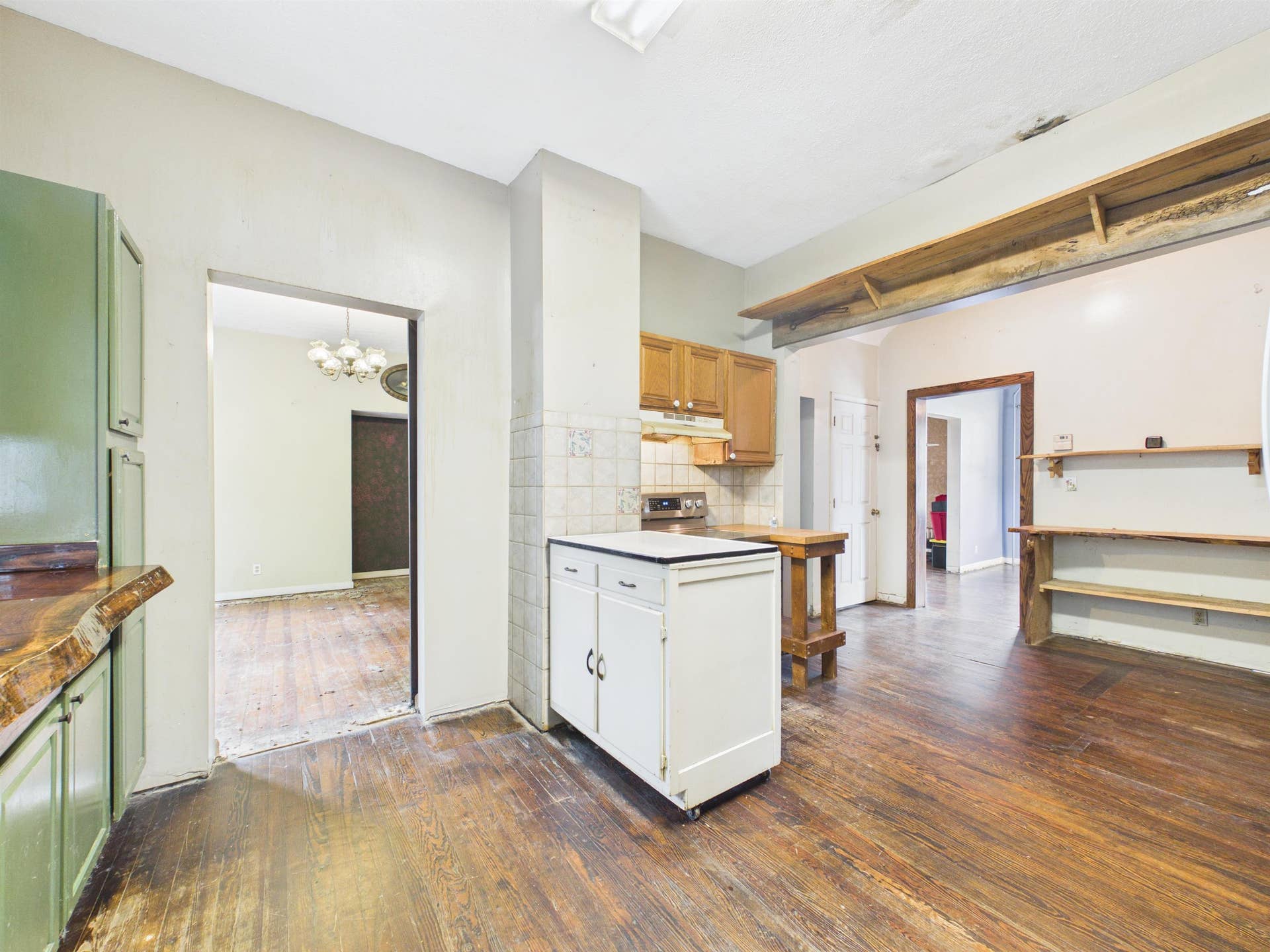 114 12TH Street, Pulaski, VA 24301