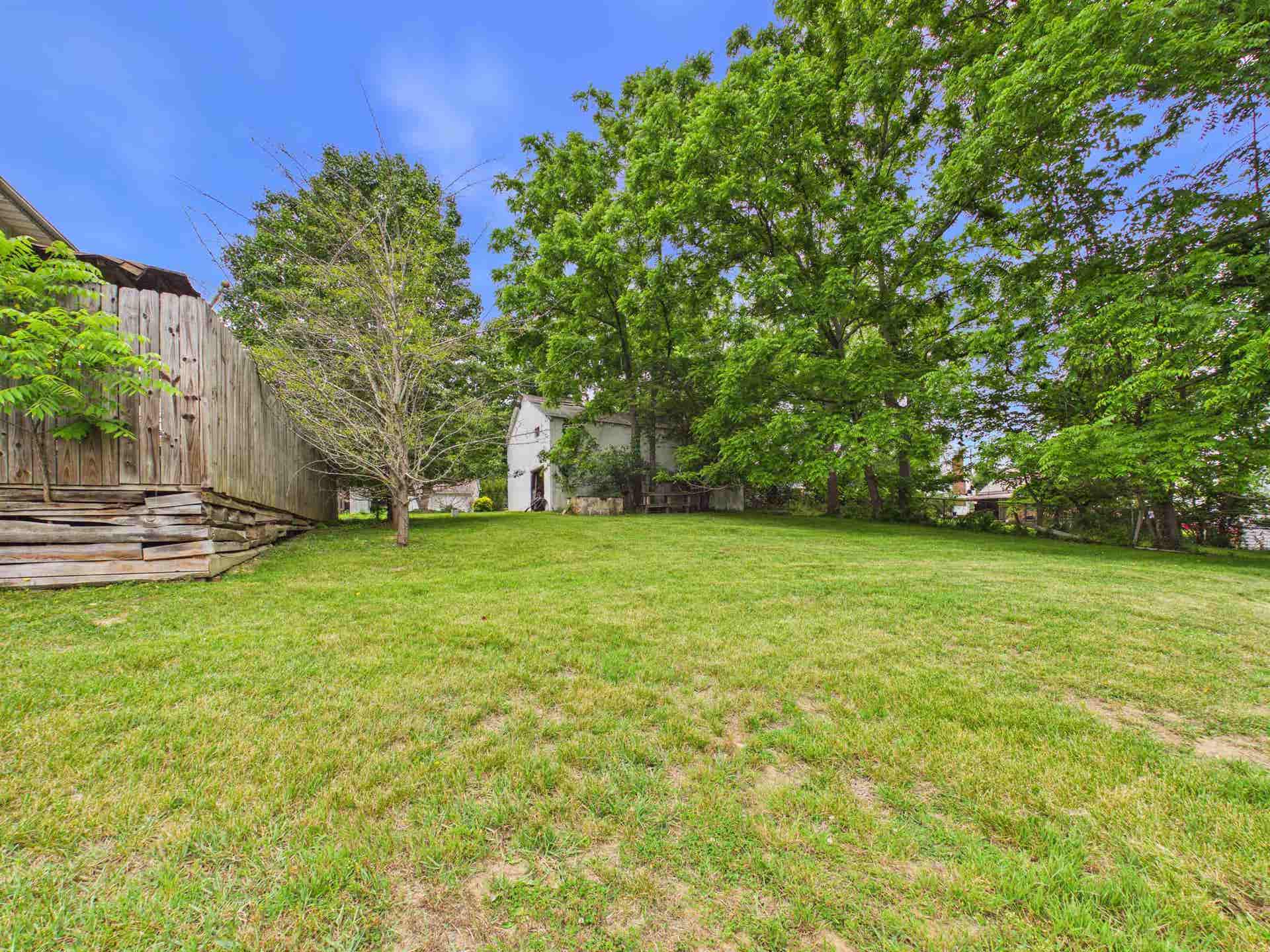 114 12TH Street, Pulaski, VA 24301