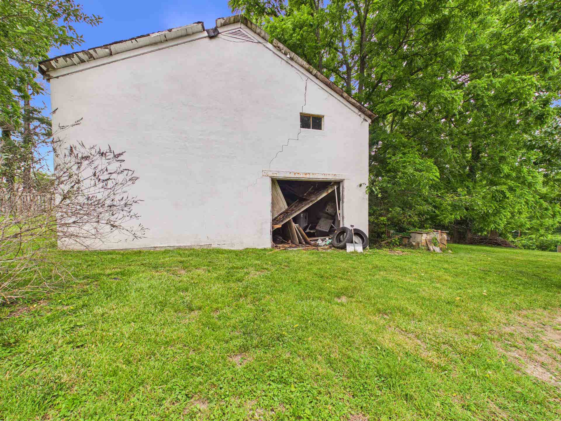 114 12TH Street, Pulaski, VA 24301