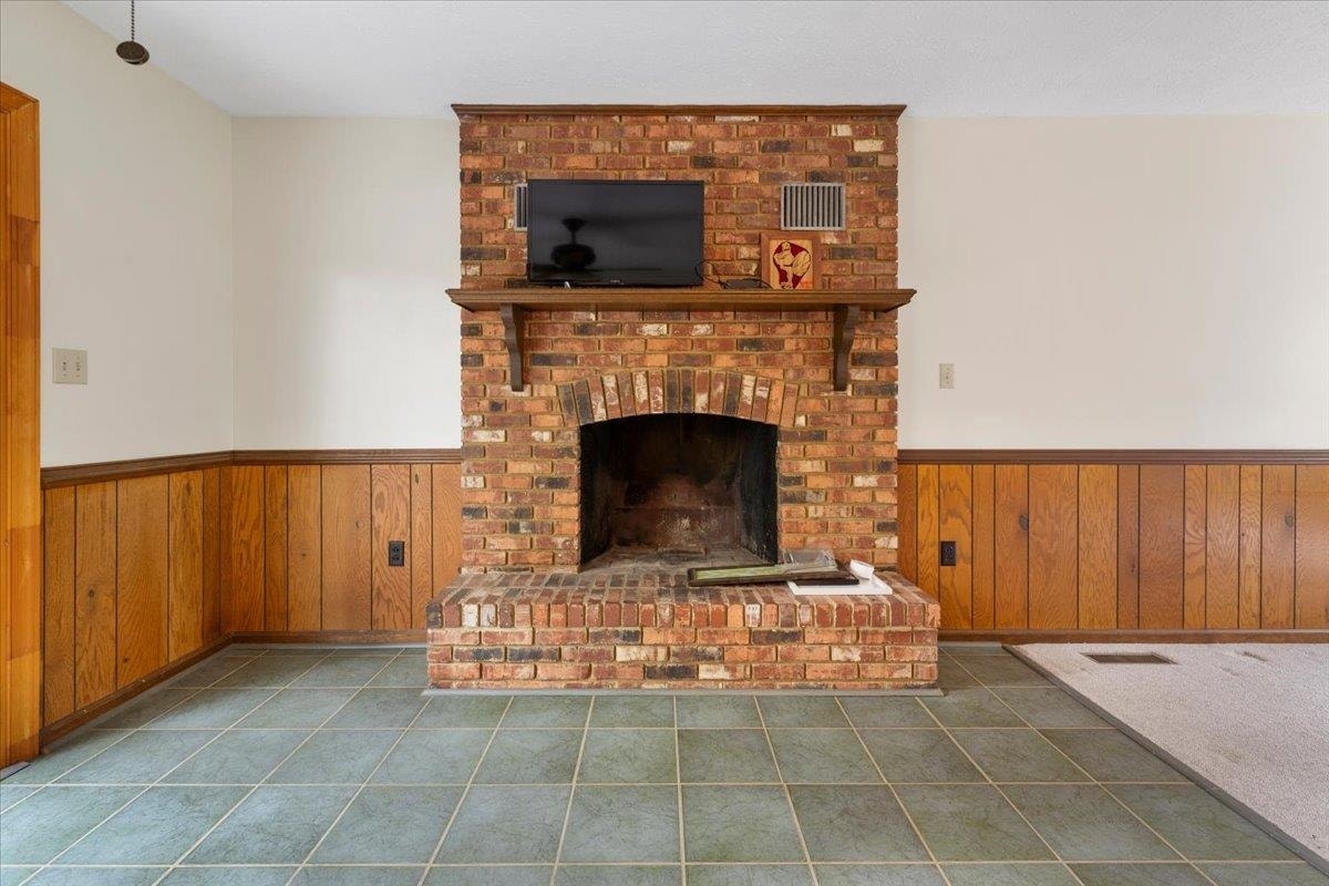 401 Stonegate Drive, Blacksburg, VA 24060