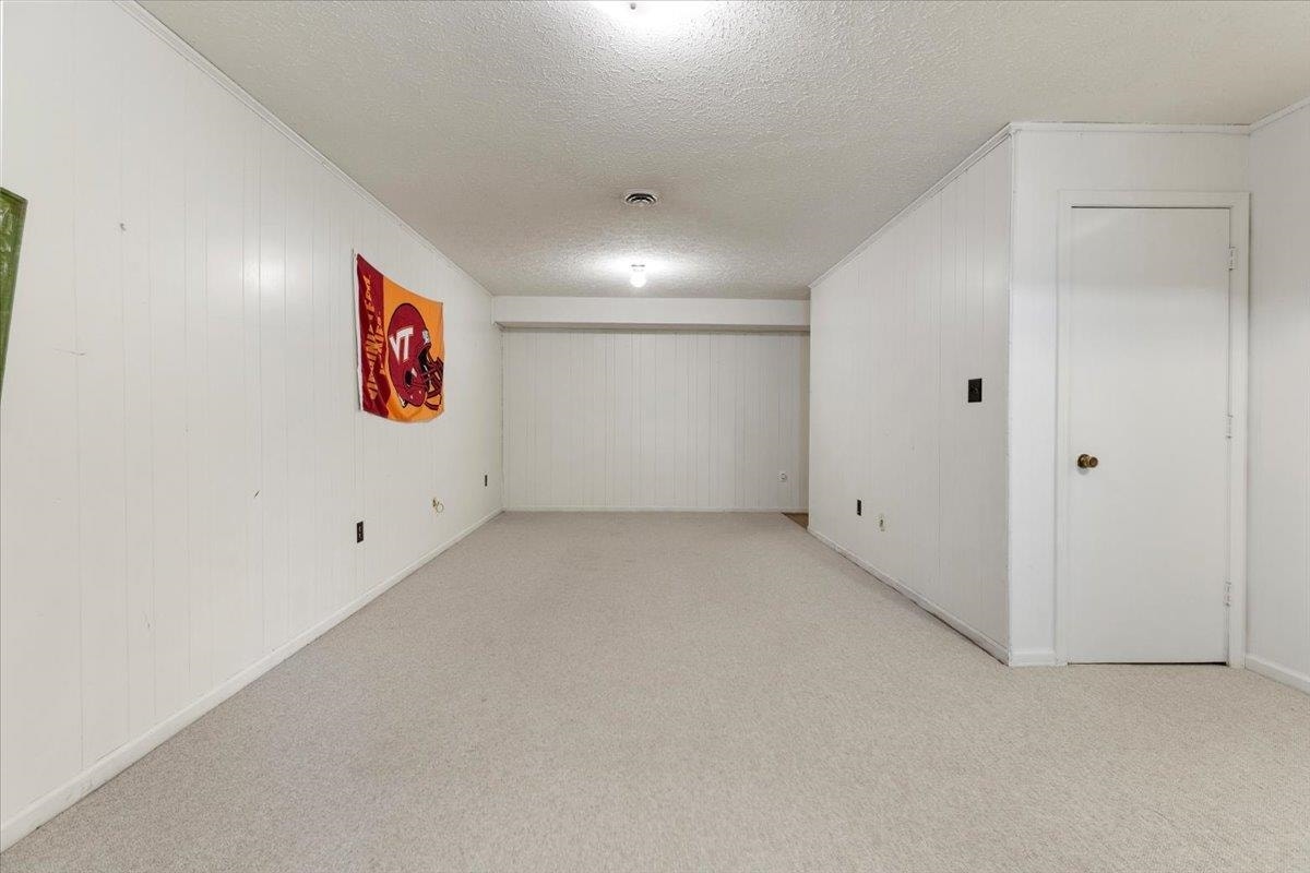 401 Stonegate Drive, Blacksburg, VA 24060